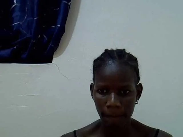 Offline Sexyslim17 on BongaCams