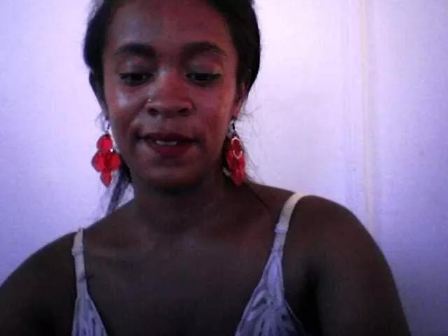 Offline silviaLaBombe on BongaCams