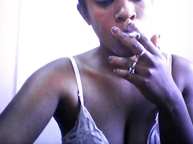 Offline silviaLaBombe on BongaCams