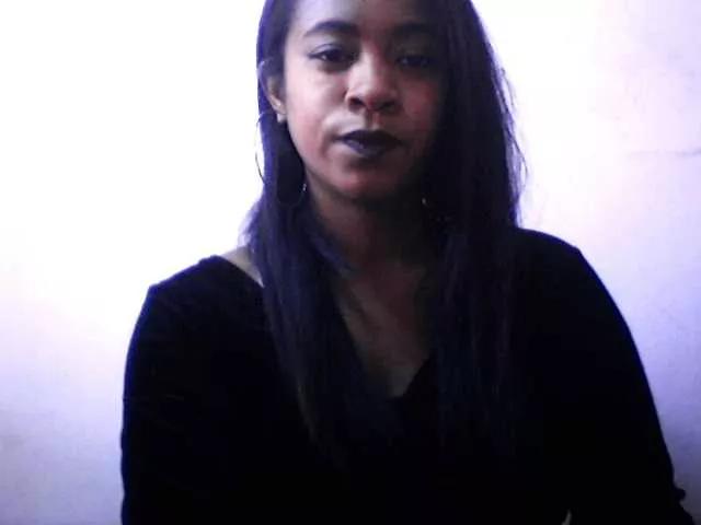 Offline silviaLaBombe on BongaCams