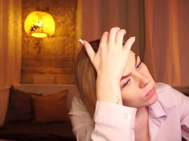 Freechat SnowwBarbie on BongaCams