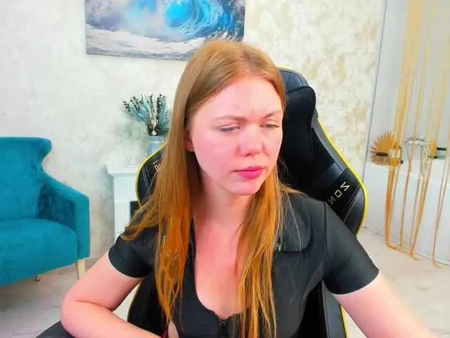 Strawberrye on BongaCams