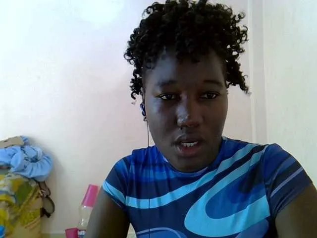 Offline sweet-saffron on BongaCams