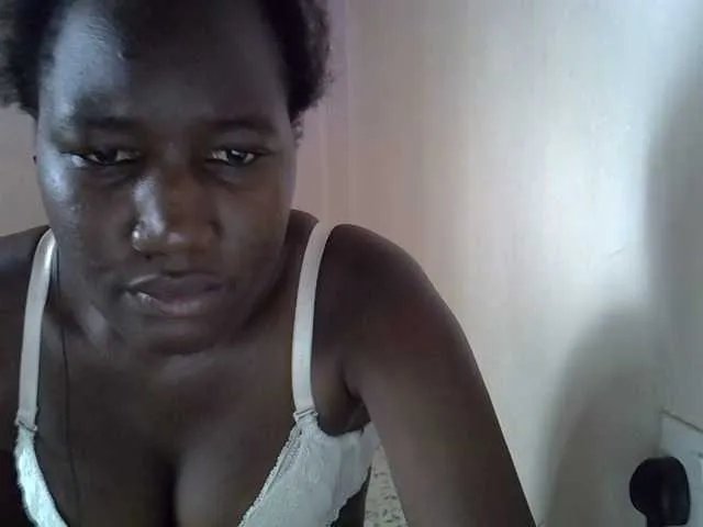 Offline sweet-saffron on BongaCams