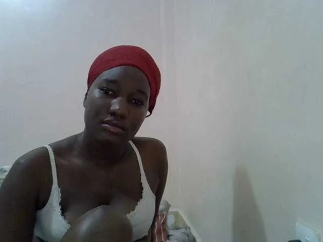 Offline sweet-saffron on BongaCams