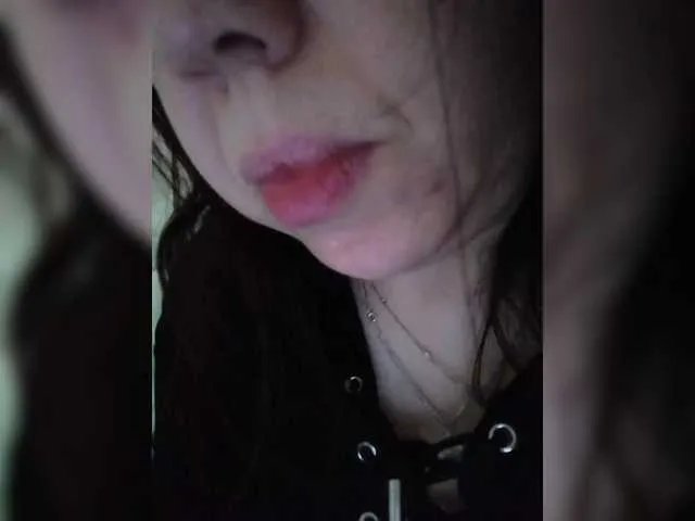 SweetDimond5 on BongaCams 
