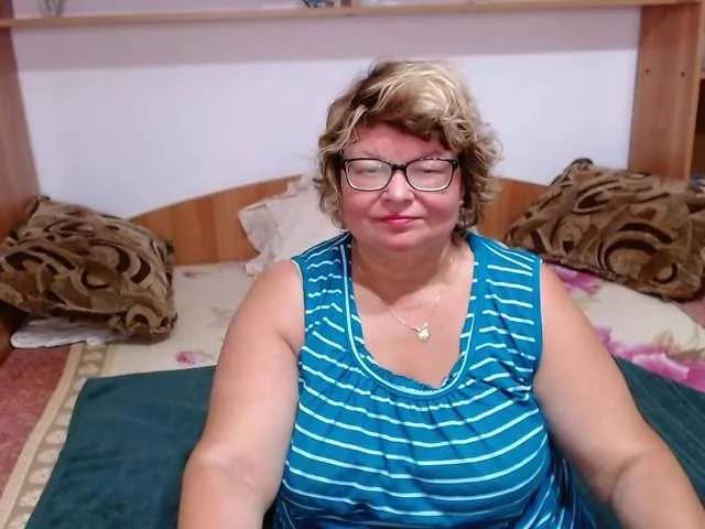 Offline SweetMommaX on BongaCams
