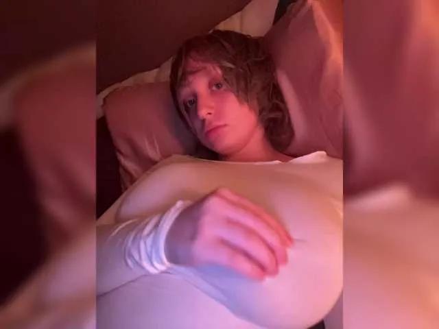 Offline tamagotchigirl on BongaCams