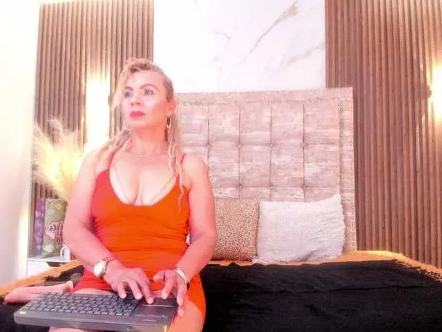 Freechat taylor-anastasia on BongaCams