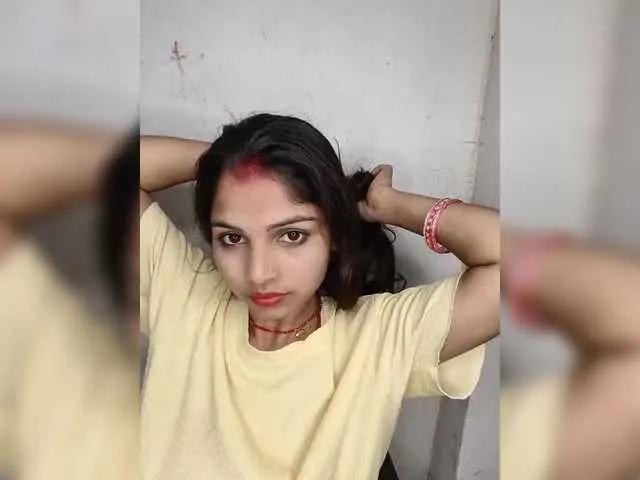 Tunnidelhi on BongaCams 