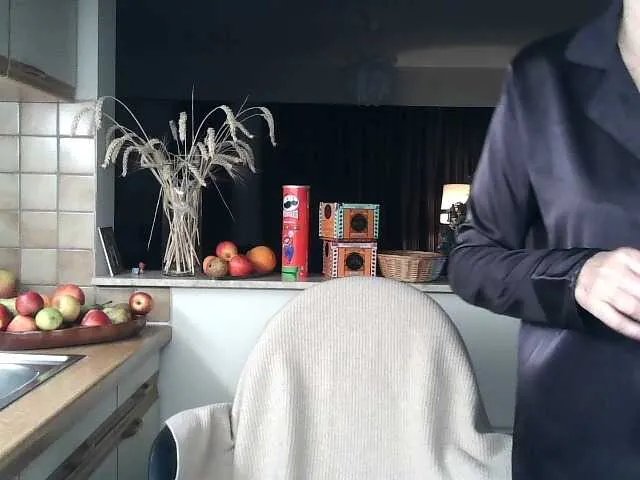 Offline UllimOhi on BongaCams