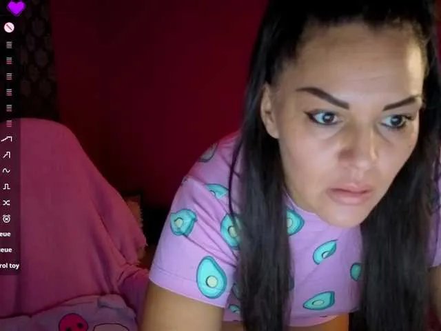 Offline ValentinaVale on BongaCams