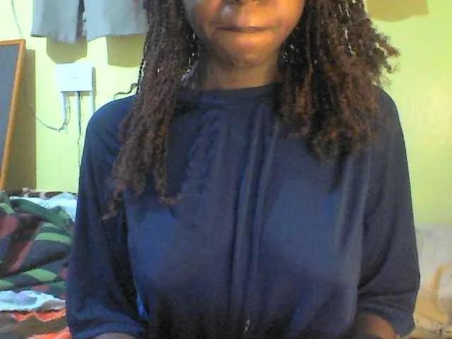 Offline Villaria on BongaCams