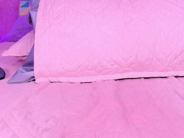 violetta-london on BongaCams