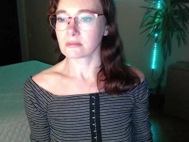 Offline VioricaRoss on BongaCams