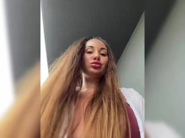 Freechat Vishenka7777 on BongaCams