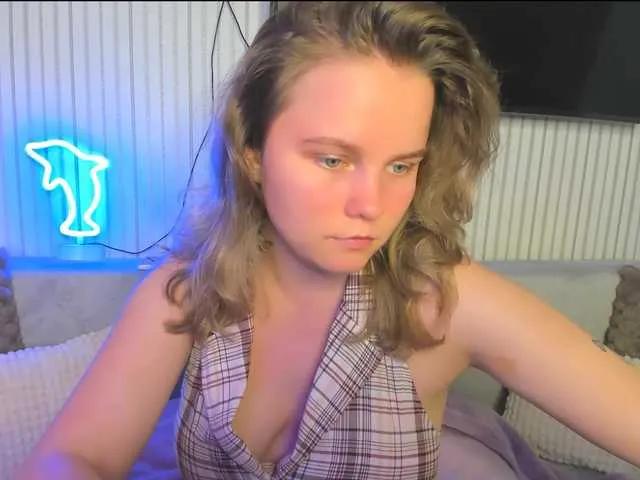 Offline WebSamkaa on BongaCams