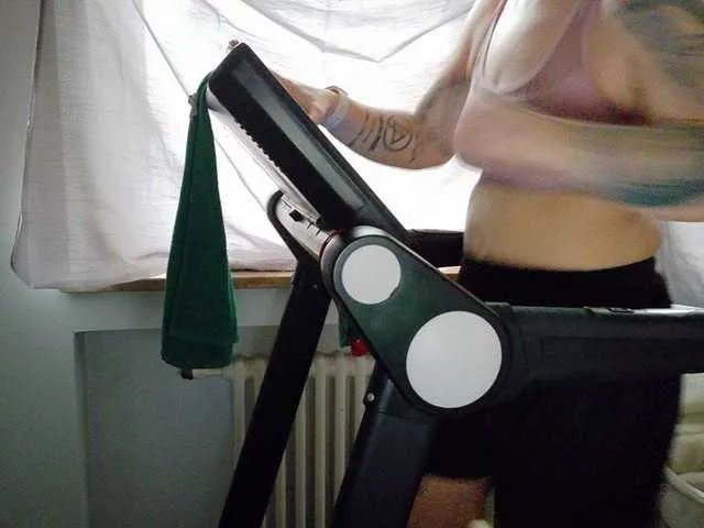 Offline Wetgerman2 on BongaCams