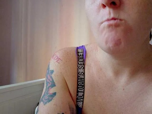 Offline Wetgerman2 on BongaCams