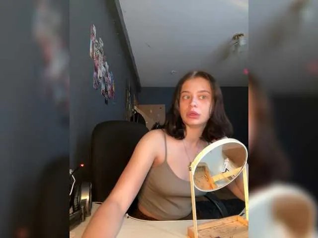 Offline wowitsbarb1e on BongaCams