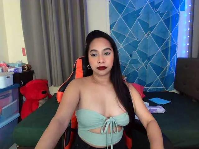 Offline xxTrexie18 on BongaCams