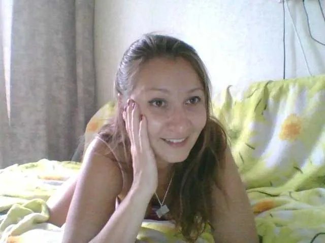 Offline Yulia777 on BongaCams