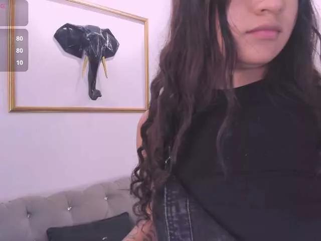 Offline Zayyda on BongaCams