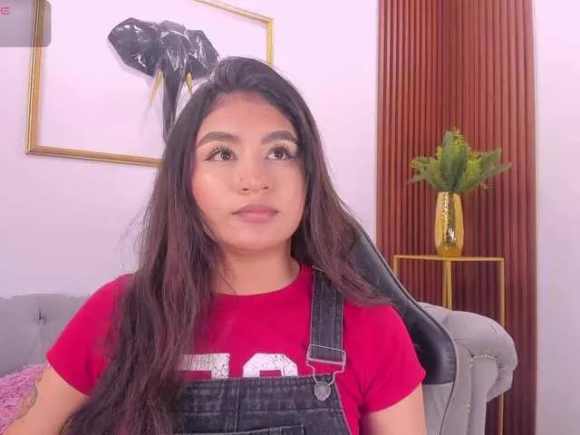 Offline Zayyda on BongaCams