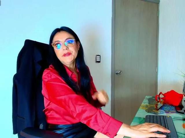 Zuzana21 on BongaCams