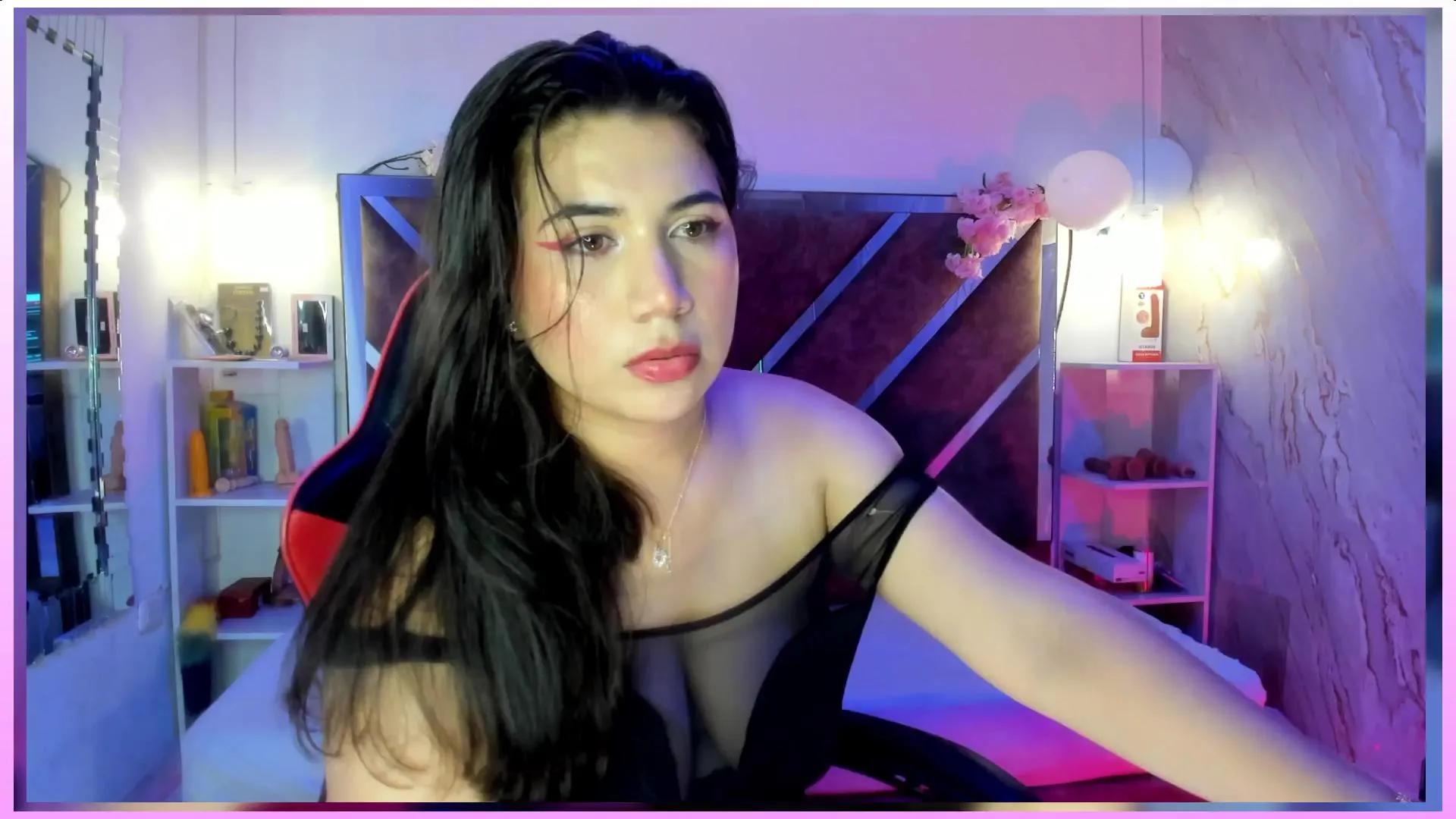 Freechat BBWCloe_ on Cam4