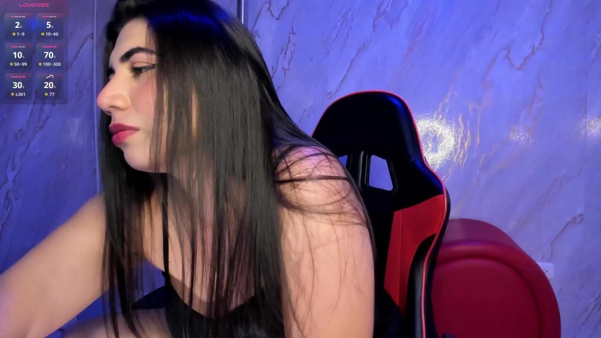 Freechat BBWCloe_ on Cam4