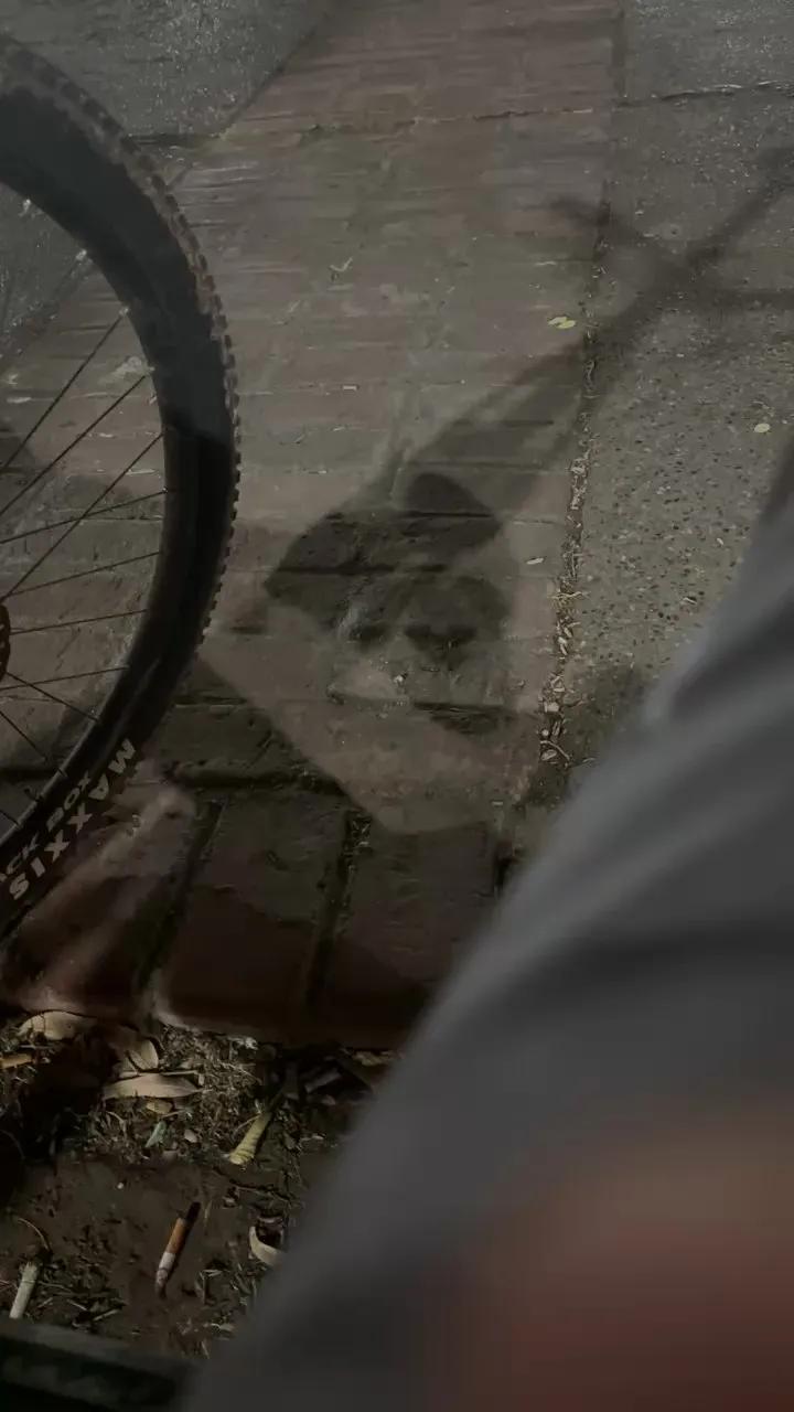 Freechat Laoquedad on Cam4