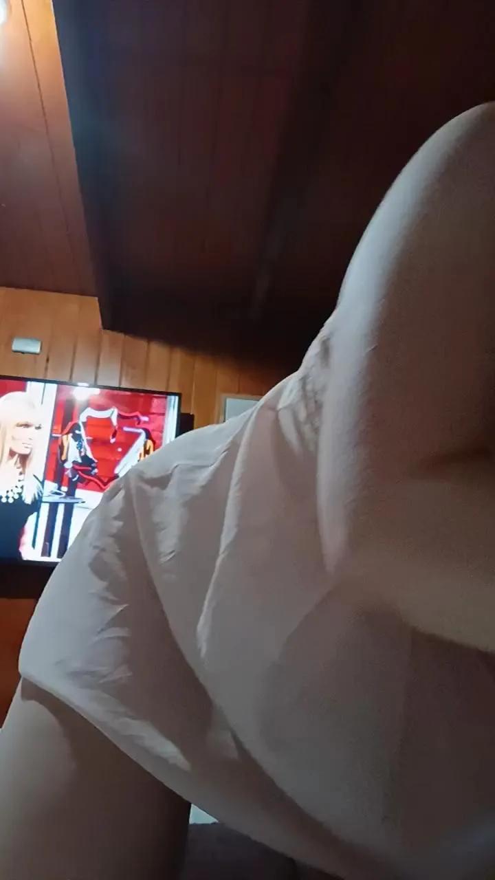 Offline Sweetdelight69 on Cam4