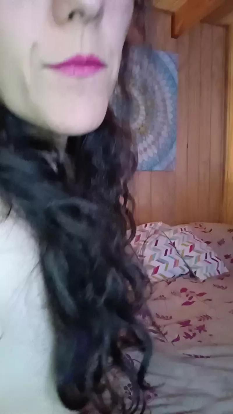 Offline Sweetdelight69 on Cam4