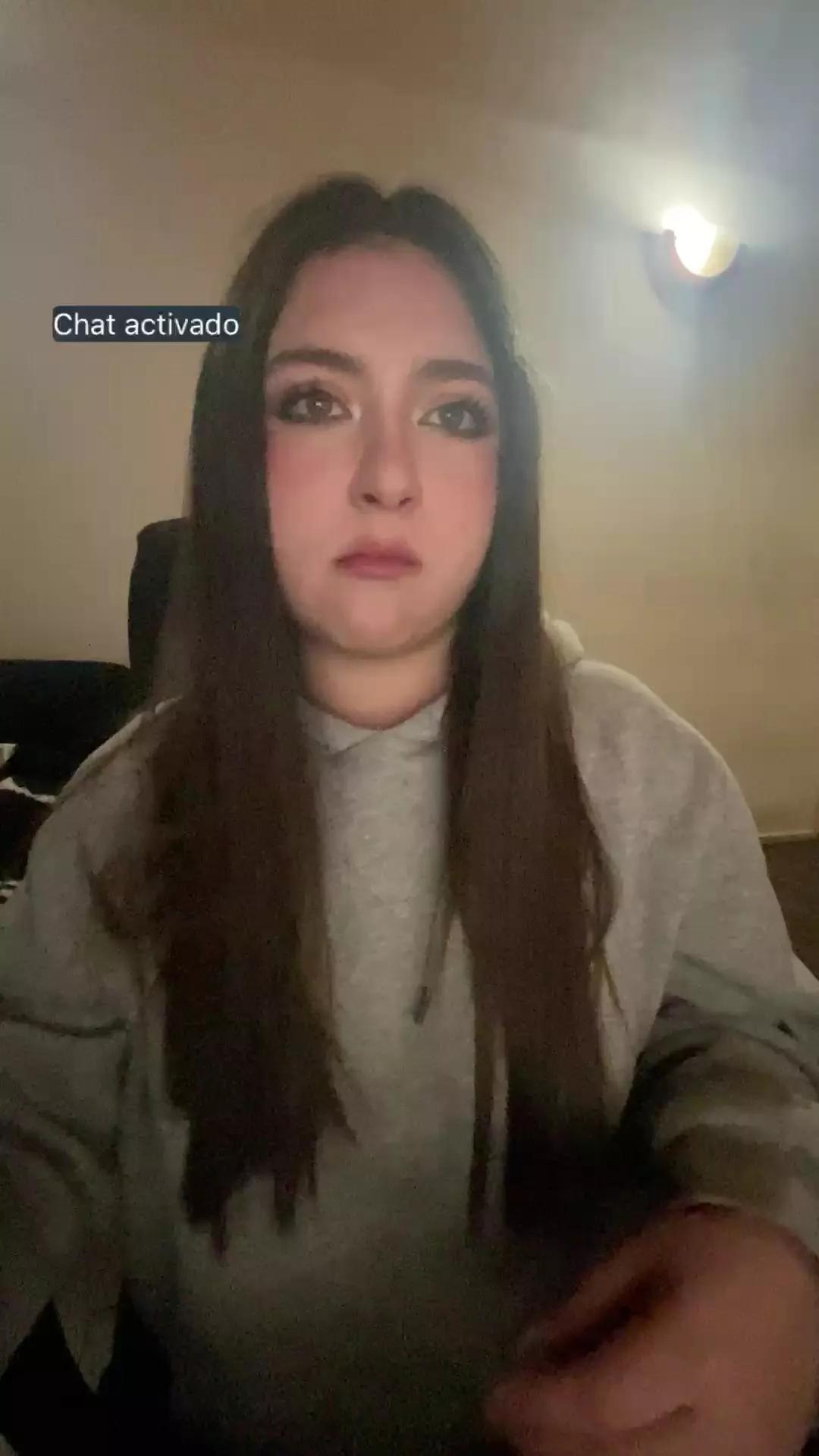 Freechat Valentinauwu on Cam4