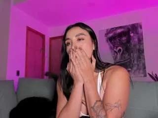 Offline sophievelezz on CamSoda