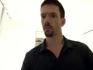 Freechat _b_h_c_ on Chaturbate