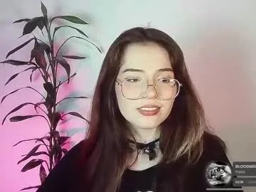 Freechat _yourcherrybomb on Chaturbate
