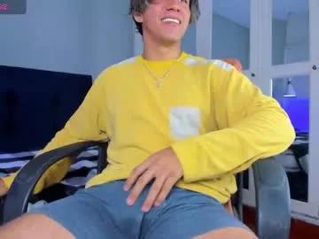 allexcano on Chaturbate