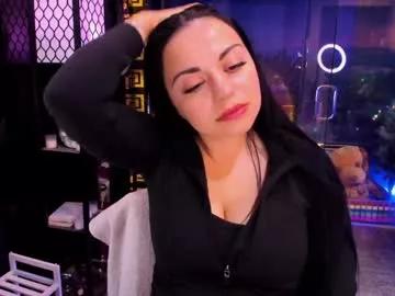 alma_pearl on Chaturbate 