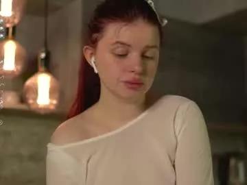 Freechat ambershoney on Chaturbate