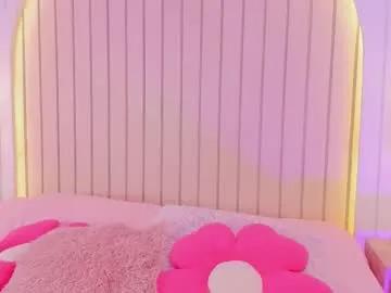 ameliiaa_smith — GOAL: dance for you [64 tokens remaining] Let me sit on ur facePROMO CONTROL x40PVT activeC2C onnew content in BIO  #teen #deepthroat #anal #squirt #latina