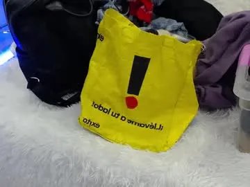 Freechat arianasantana on Chaturbate