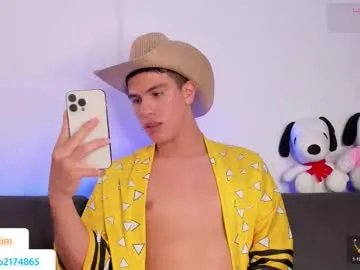 Freechat axel_sliim on Chaturbate