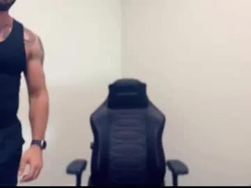 Freechat bigsnakeman1995 on Chaturbate