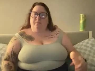 Freechat brookenicole3 on Chaturbate