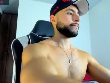 Private bryan_oficials on Chaturbate