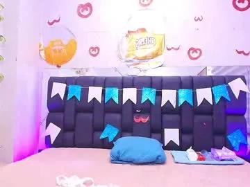 c_fox_ on Chaturbate