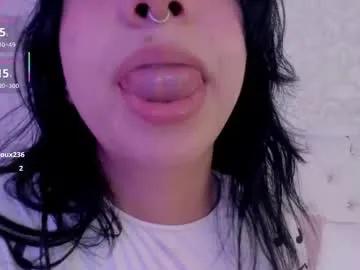 cassie66_ on Chaturbate
