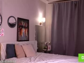 cheekie_breekie on Chaturbate 